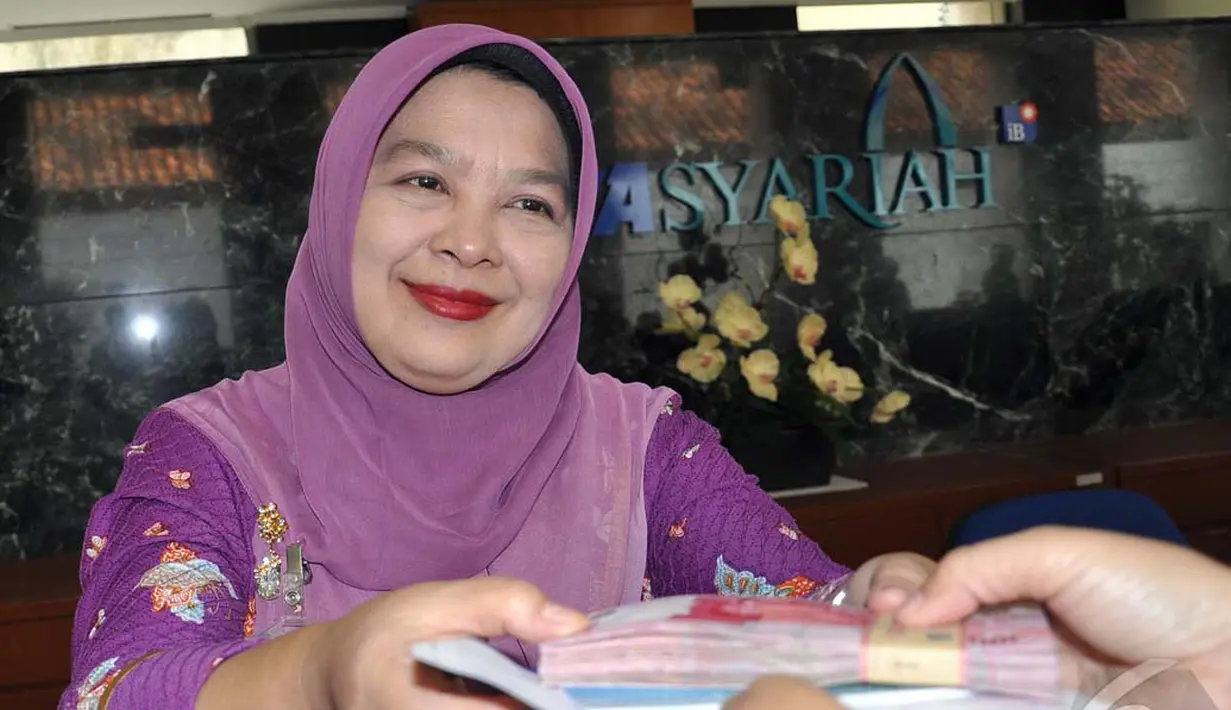 BCA Syariah memberikan kejutan yang istimewa di Hari Pelanggan Nasional, Jakarta (9/4/2014) (Liputan6.com/Miftahul Hayat)