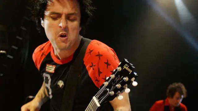 4 Single Green Day ini Ternyata Mirip Lagu Era 70an