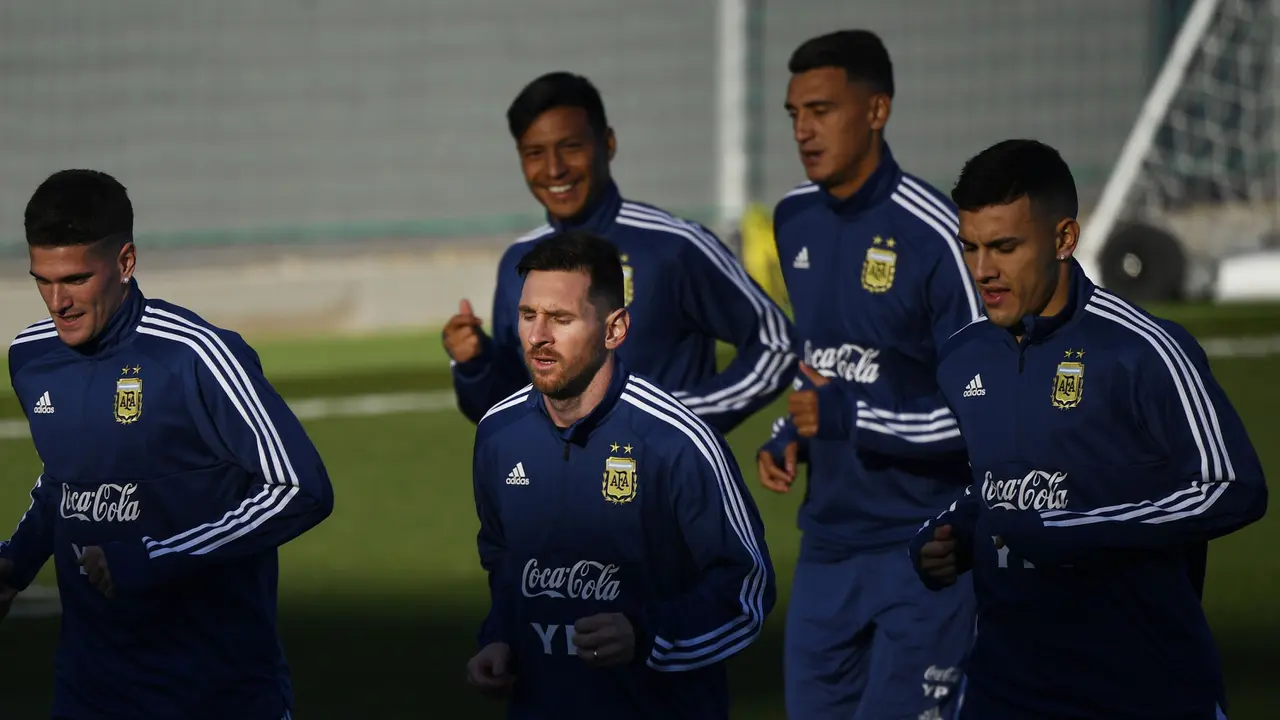 FOTO: Setelah Lama Menepi, Lionel Messi Kembali ke Timnas Argentina