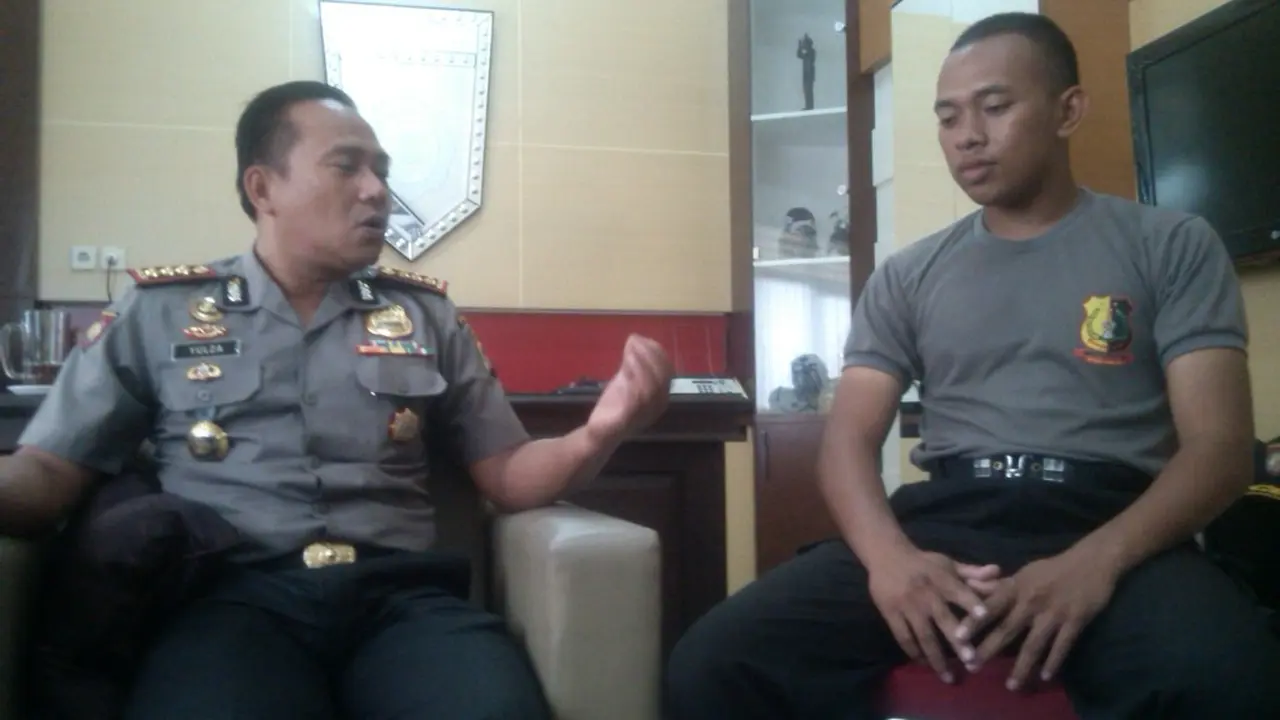 Bripda Taufik Harus Jalan Kaki ke Kantor