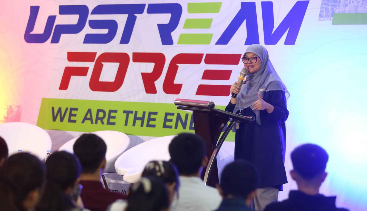 Bekerja sama dengan Emtek Digital, Pertamina Hulu Energi pada Rabu (12/11/2025) kembali menggelar acara bertajuk “Upstream Force: We Are The Energy”. Tampak dalam foto, Pjs Corporate Secretary PT Pertamina Hulu Energi, Fitri Erika memberi sambutan jelang gelaran “Upstream Force: We Are The Energy” di Gedung PPDT Galeri R FSRD, Universitas Trisakti, Jakarta, Rabu (12/11/2025). (Liputan6.com/Helmi Fithriansyah)