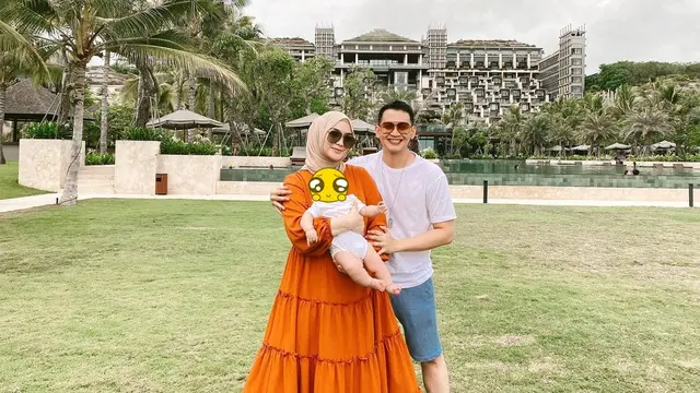5 Selebriti Ini Ajak Liburan Anak untuk Pertama Kali, Jadi Momen Manis