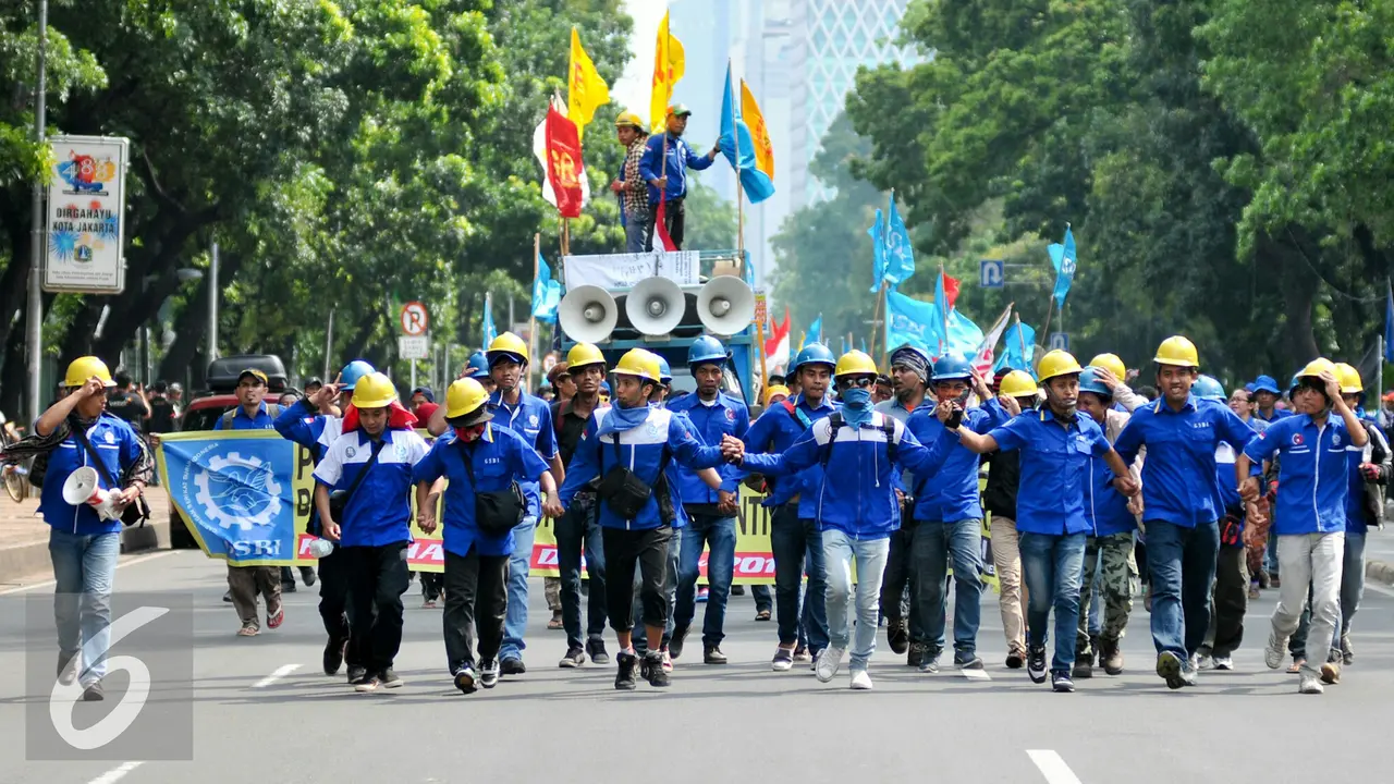 20151210-Buruh-Serbu-MA-Jakarta-YR