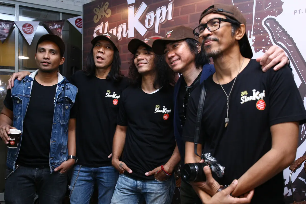 [Bintang] Ini Cara Slank untuk Meningkatkan Taraf Hidup Masyarakat Indonesia