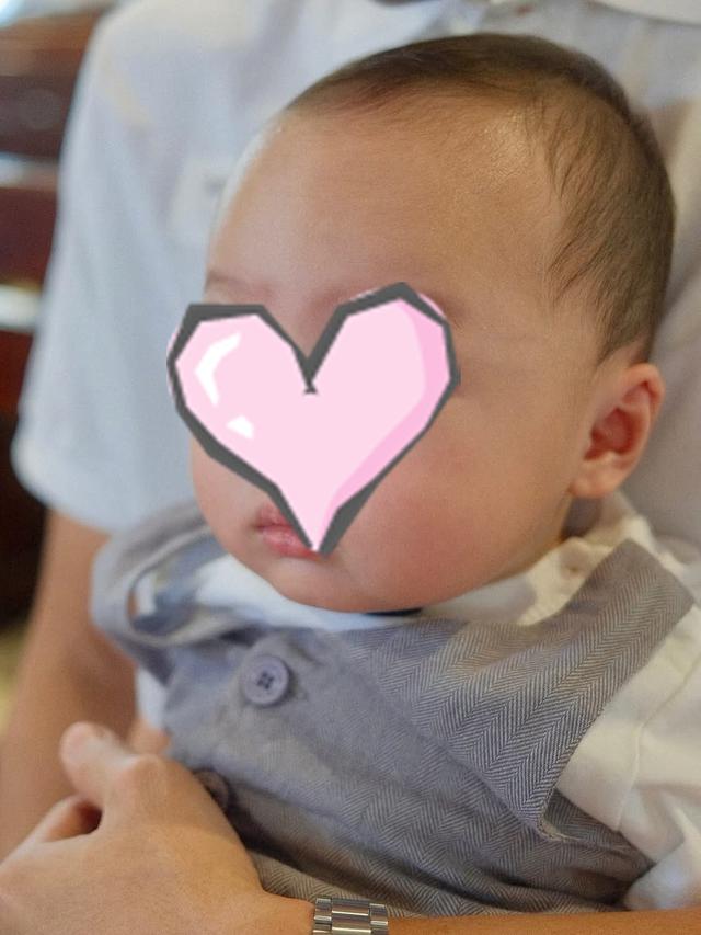 6 Potret Baby Jayden Anak Jonatan Christie dan Shanju Dibaptis,