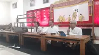 Ningrat, Upaya Memahami Jawa, Seni, dan Kesemestaan