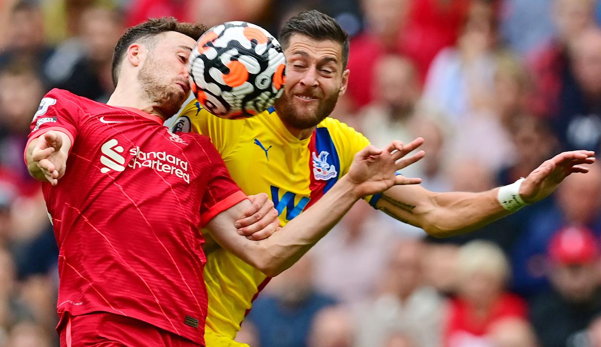 Diogo Jota - Pada laga persahabatan melawan Qatar, Jota sempat dimainkan sejak menit ke-59 menggantikan Andre Silva. Namun sayang cedera yang dialami pemain Liverpool ini membuatnya terpaksa batal memperkuat Portugal menghadapi Luksemburg di kualifikasi Piala Dunia. (AFP/Paul Ellis)