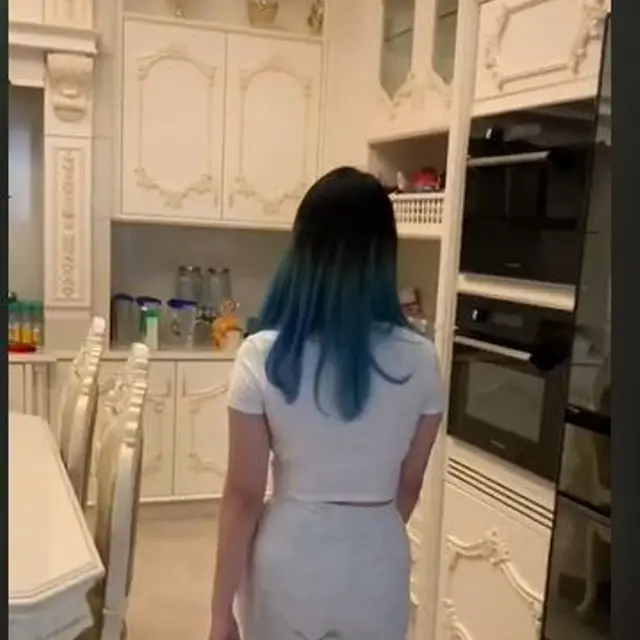 Dari Kamar ke Dapur Pakai Lift, Rumah Wanita Ini Bikin Warganet Takjub