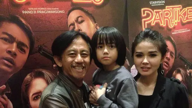 5 Pelawak Kondang Ini Miliki Pasangan Cantik yang Usianya Beda Jauh