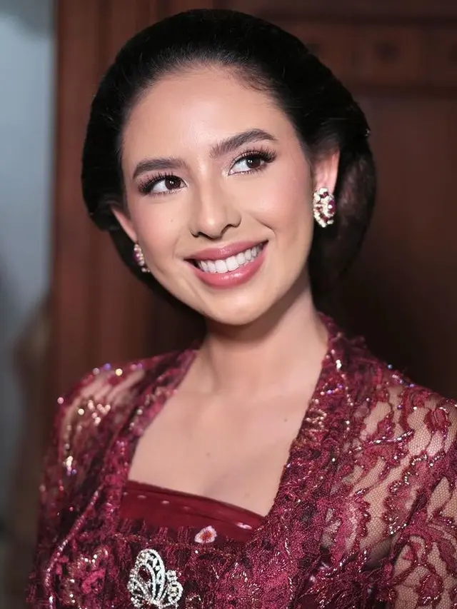 Nadine Kaiser Putri Susi Pudjiastuti saat Menikah. [@rhay_david]