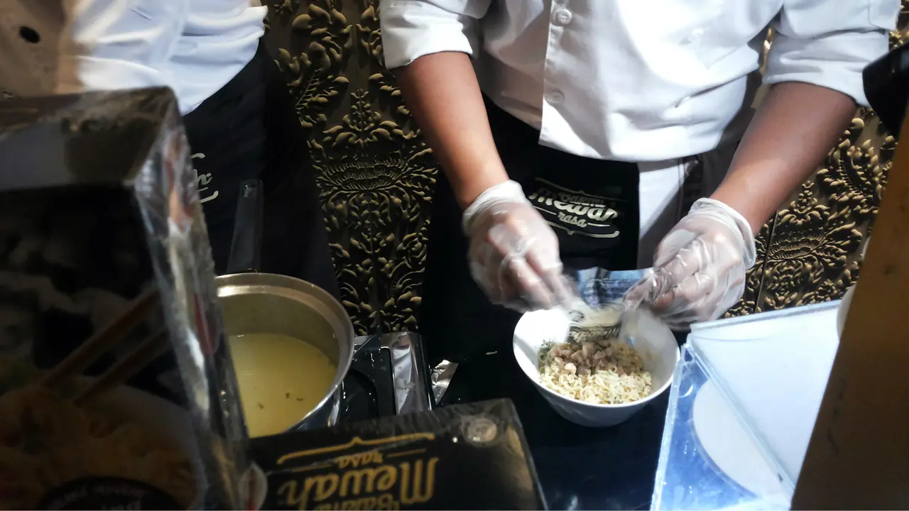 Bakmi Mewah, Mi Instan Pertama yang Hadirkan Jamur dan Ayam Asli
