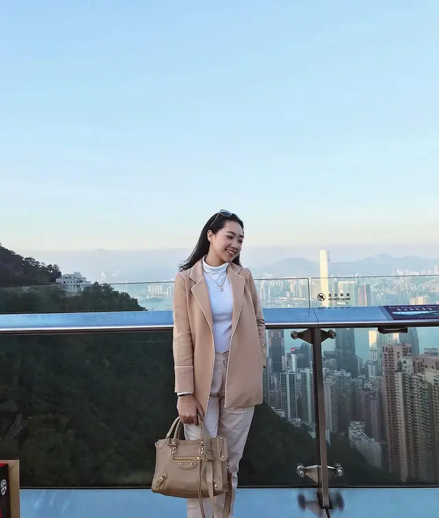 6 Potret Cinta Richita putri sulung Femmy Permatasari, aura old money-nya kuat banget