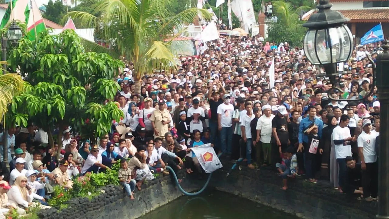 Pidato kebangsan Prabowo Subianto itu dilakukan di rumah aspirasi Desmon J Mahesa.