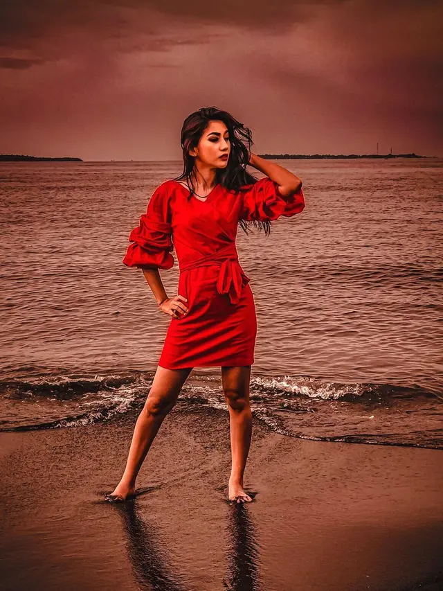 ilustrasi potret sania velova, pesinetron FTV Pintu Berkah yang cantik/instagram: Sania Velova