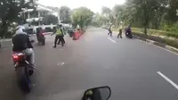 Viral konvoi motor sport saat PSBB di Jakarta dihentikan polisi. (Ist)
