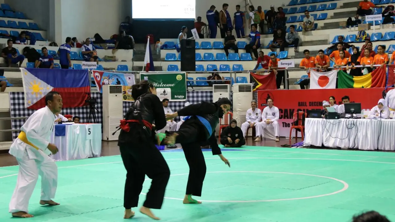Selly Adriati mengalahkan pesilat Vietnam, Nurul Suhaila Binte Mohd S (Liputan6.com / Marco Tampubolon)