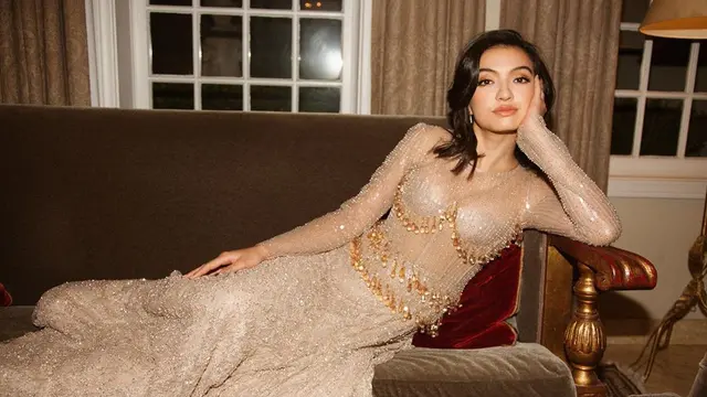 Gaya Pemotretan Raline Shah Disebut Mirip Princess Jasmine, Memukau. (Sumber: Instagram/ralineshah)