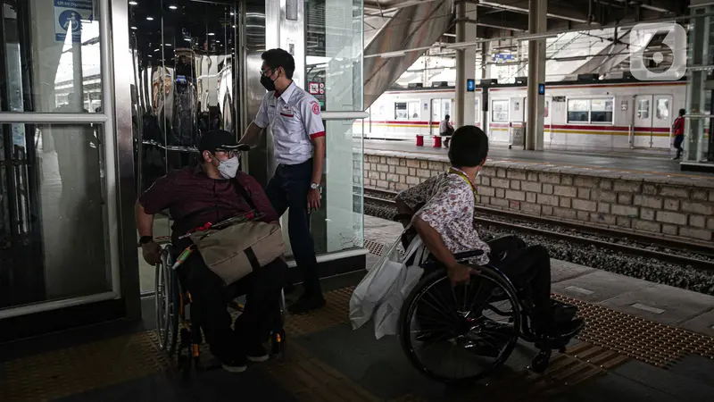 FOTO: Melihat Fasilitas untuk Penyandang Disabilitas di Stasiun Kereta