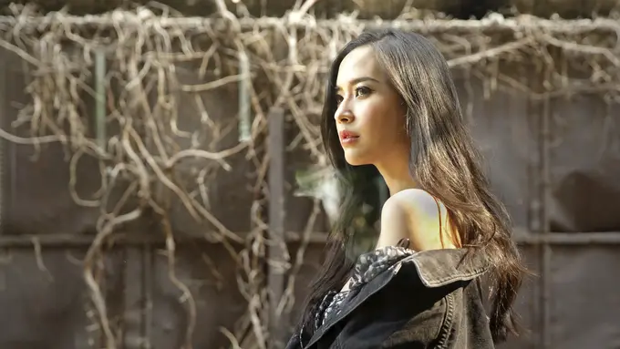 Eksklusif Elvira Devinamira