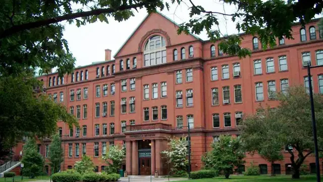 6 Universitas Ini Dipredikati Terbesar, Tertua dan Terbaik Dunia