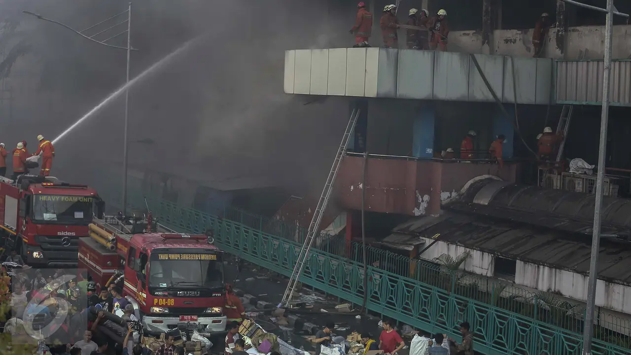 20170119-Kebakaran Pasar Senen-Jakarta 