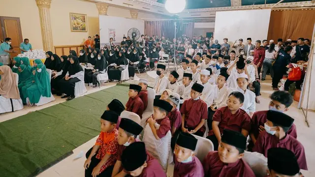Sinetron Cinta Setelah Cinta gelar tasyakuran 100 episode (Foto: Instagram @indahindriana)