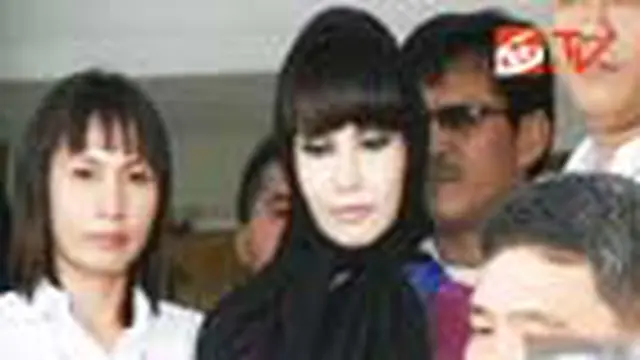 Malinda Dee Batal Operasi Payudara
