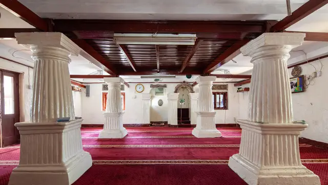 Masjid Al-Alam Marunda.