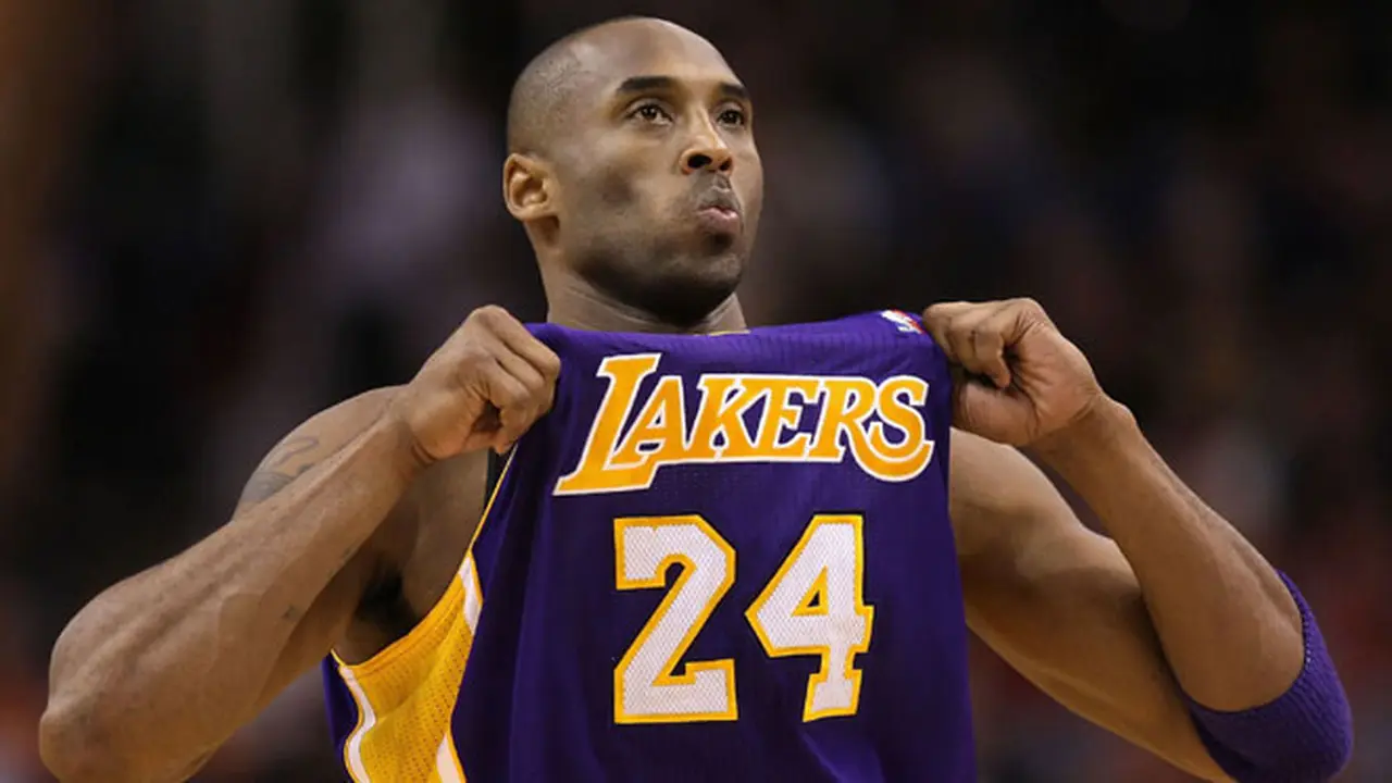 kobe-bryant-131209c.jpg