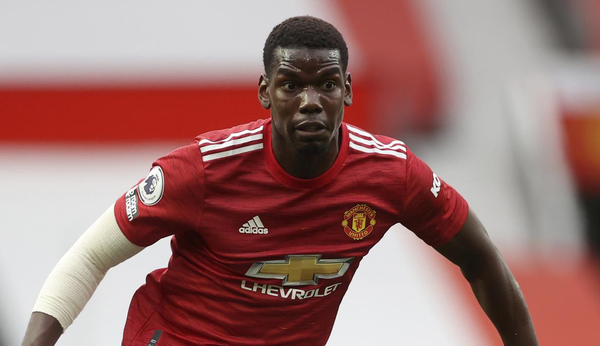 2. Paul Pogba - Pogba tampil buruk dalam tiga pertandingan pertamanya musim Liga Inggris dengan status pemain yang memulai pertandingan dari bangku cadangan. Ia tampil amat jelek saat Manchester United dibantai di Old Trafford oleh Tottenham Hostpur. (Carl Recine/Pool via AP)