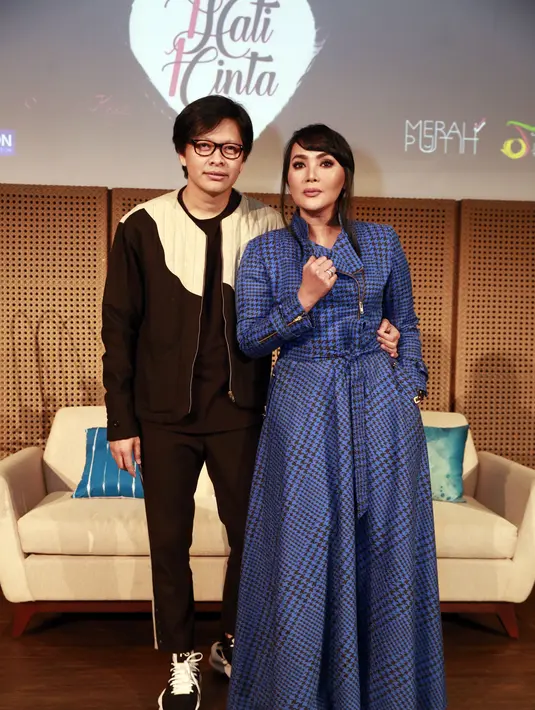 Dewi Gita dan Armand Maulana