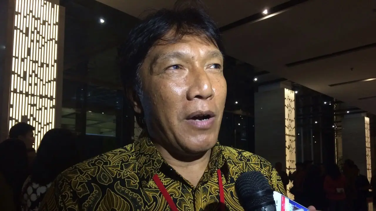 Legenda Persib Bandung, Robby Darwis