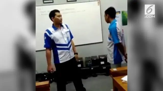 Sempat viral karena menampar murid, guru di Purwokerto akhirnya memberikan klarifikasi terkait aksinya menampar murid di kelas.