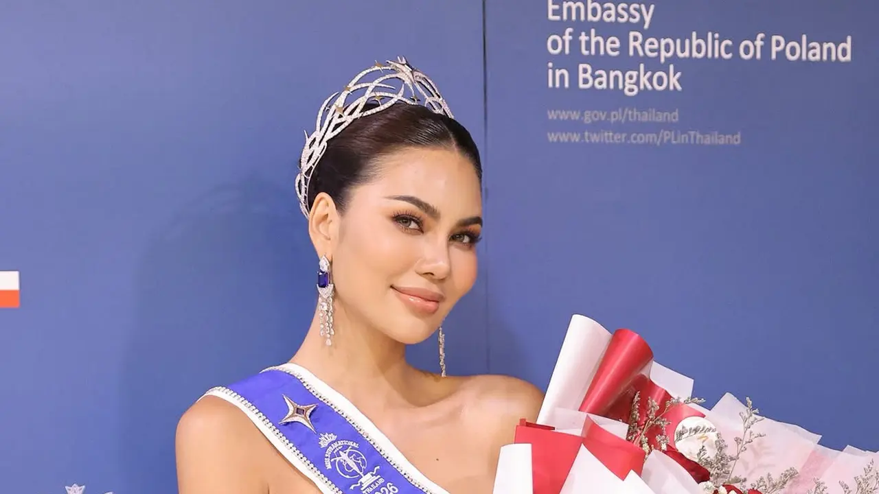 Eye Kanyalak Nookaew