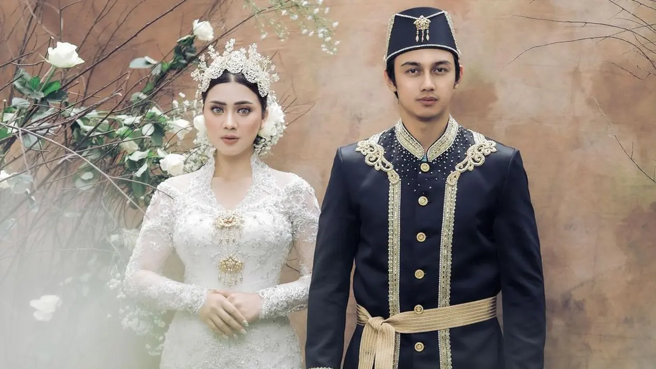 Hito Caesar dan Felicya Angelista