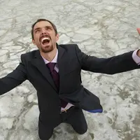 Merasa hidup terlalu berat untuk dijalani tak bisa menjadi alasan untuk menyerah. 