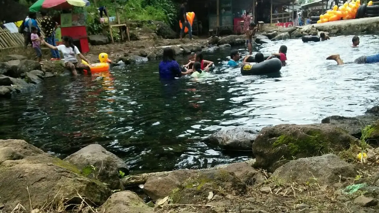 Kolam Pemandian Cirahab