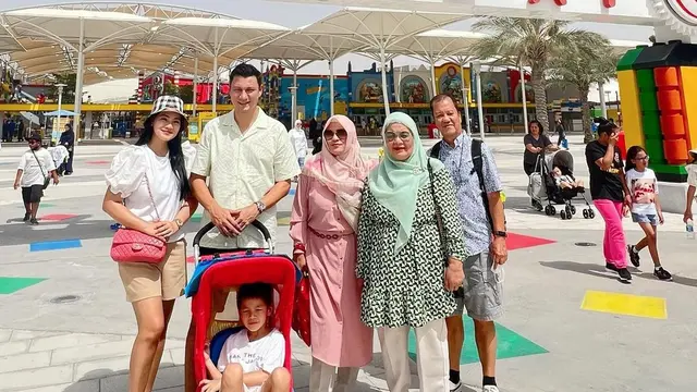 6 Potret Ayah Christian Sugiono yang Jarang Tersorot, Disebut Mirip Anak Keduanya