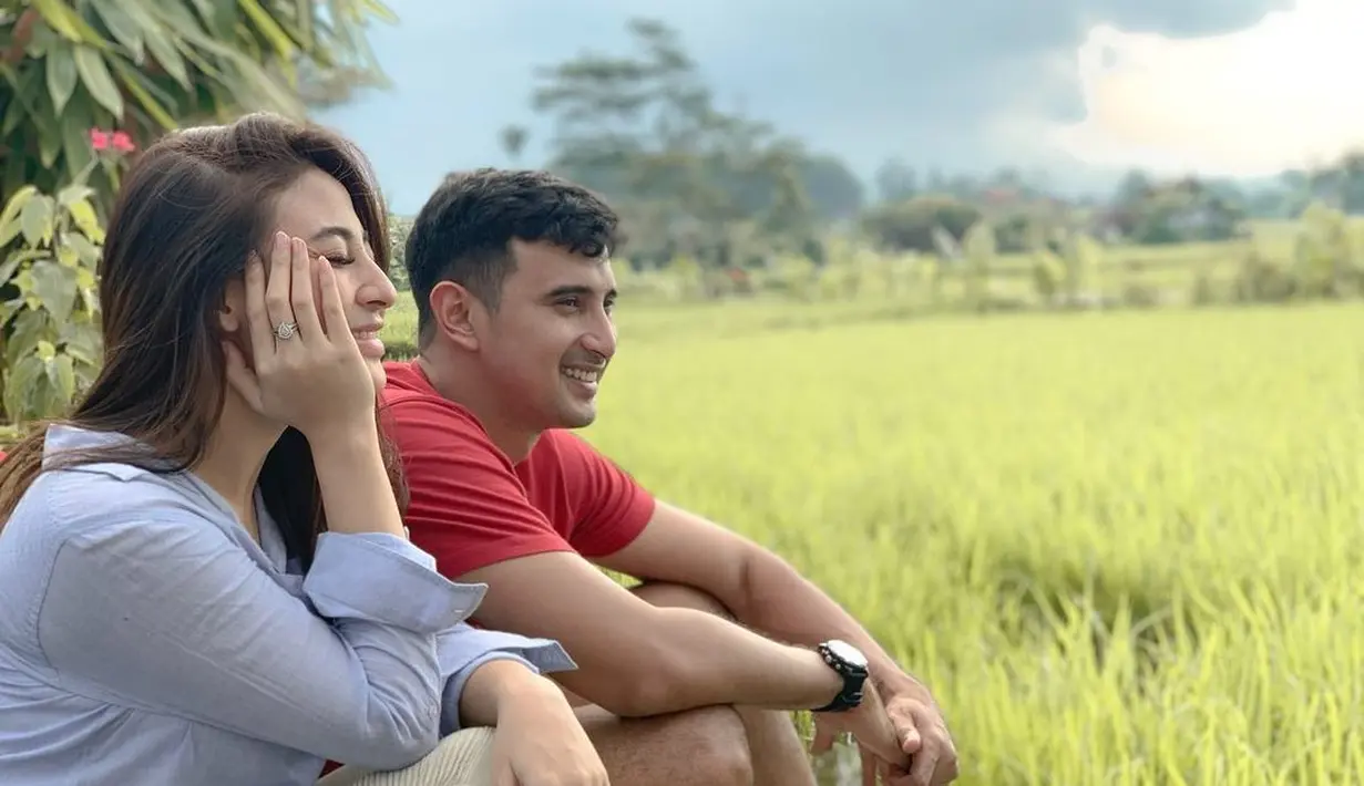 Ali Syakieb dan Margin Wieheerm (Instagram/marginw)