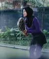 Aurel Hermansyah kini tengah “kegilaan” olahraga padel. Hal ini pun diungkapkan di media sosialnya, tampak ia pun mengunggah beberapa foto saat bermain padel. [@aurelie.hermansyah]