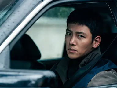 Ji Chang Wook dalam drakor The Worst of Evil (Foto: Disney+ Hotstar via Soompi)