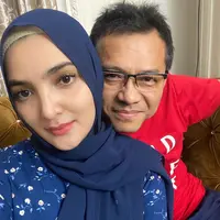 Akhirnya masalahpun dapat terselesaikan, hingga akhirnya mereka melanjutkan prosesi pernikahan dan sekarang Anang dan Ashanty hidup harmonis bersama anak-anak mereka. (Instagram/ashanty_ash)