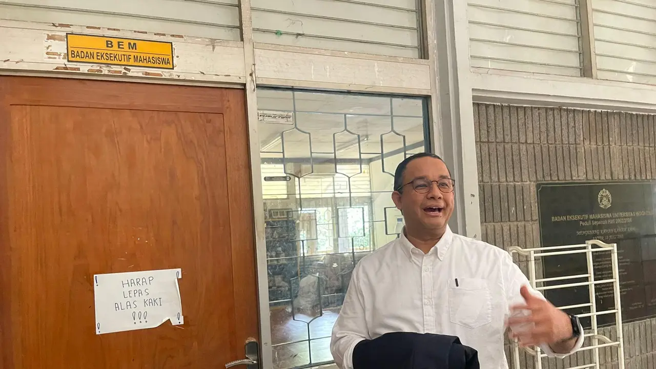 Bacapres dari Koalisi Perubahan untuk Persatuan (KPP) Anies Baswedan saat menyambangi kantor Sekretariat Badan Eksekutif Mahasiswa (BEM) Universitas Indonesia (UI)