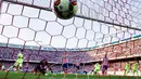 Gol Lionel Messi di menit ke-65. (AP Photo/Andres Kudacki)