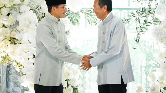 9 Momen Pembalap Rio Haryanto Lamar Keponakan Sandiaga Uno, Penampilan Curi Perhatian