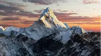 Ilustrasi Gunung Everest (iStock)