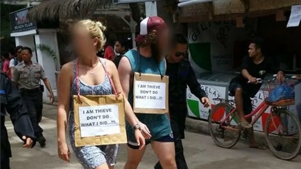 Turis Australia di Gili Trawangan. (Twitter/Oji Nuria Manggala)