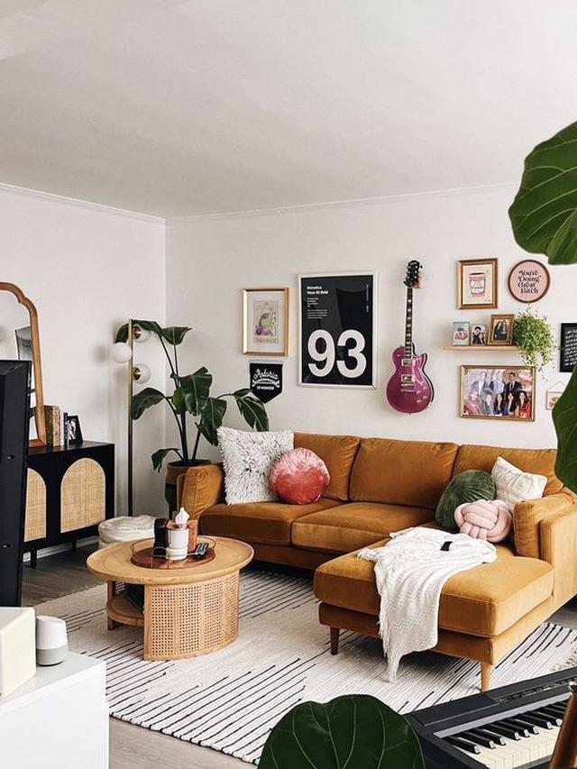 Ruang Keluarga Nyaman yang Menyatu dengan Ruang Tamu