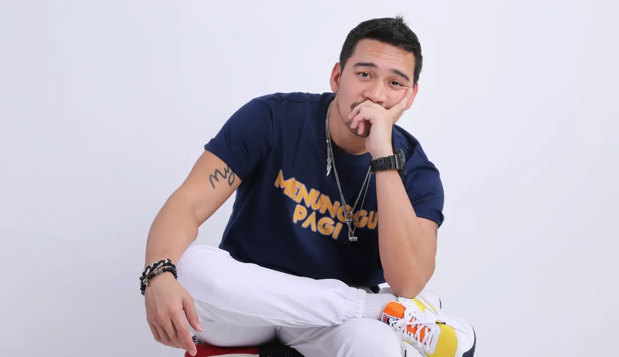 Media visit pemain film Menunggu Pagi (Adrian Putra/Fimela.com)