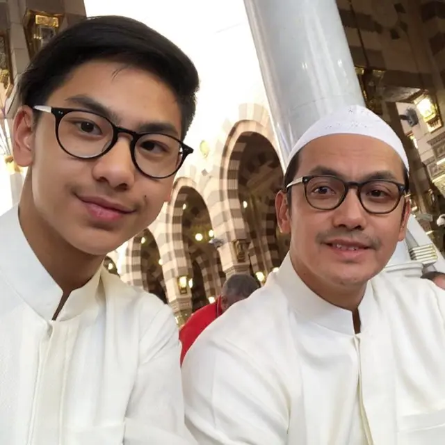 Sambut Idul Adha, 6 Selebriti Ini Unggah Foto saat di Tanah Suci